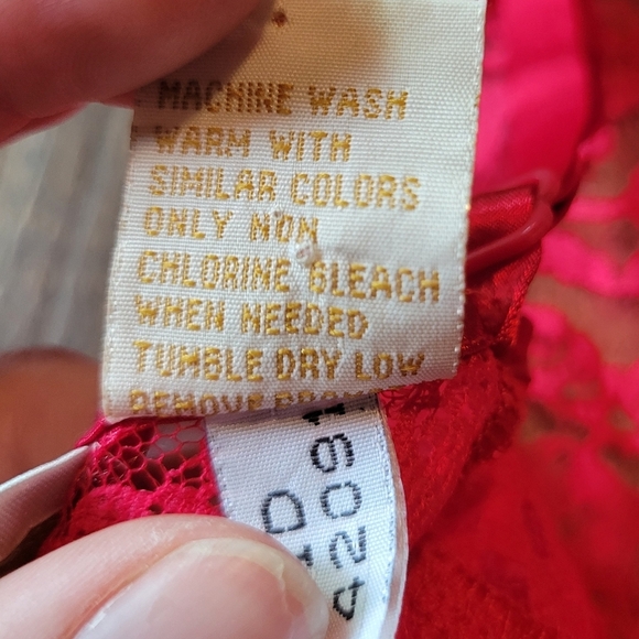 Vintage Gold Tag Victoria's Secret Red Lace Teddy Bodysuit - Picture 7 of 7